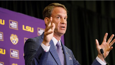 LSU's Lane Kiffin posts then deletes Trump-tagged photo of hats inspired by MAGA slogan