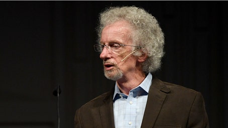 Christian author confesses years-long extramarital affair, declaring he 'disqualified' himself from ministry