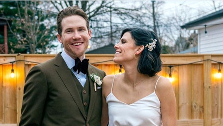 911 call near slain Ohio dentist's home reported door 'banging' days before he and wife were found shot dead