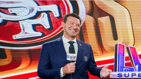 Tony Romo opens up about commentating criticism he chooses to ignore: ‘They’re watching’