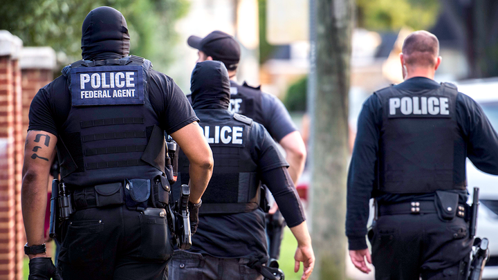 Far-left DC suburb tells residents to call 911 if they see ICE