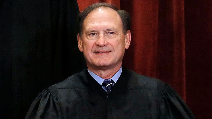 Alito blasts lawyer's word-salad blurring asylum law