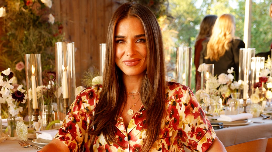 Jessie James es una «hija de militar muy orgullosa».