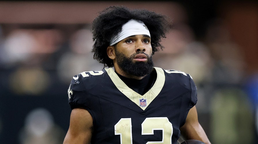 NFC South Race HEATS UP as Saints take down Panthers in gritty win 👀 NFL on FOX