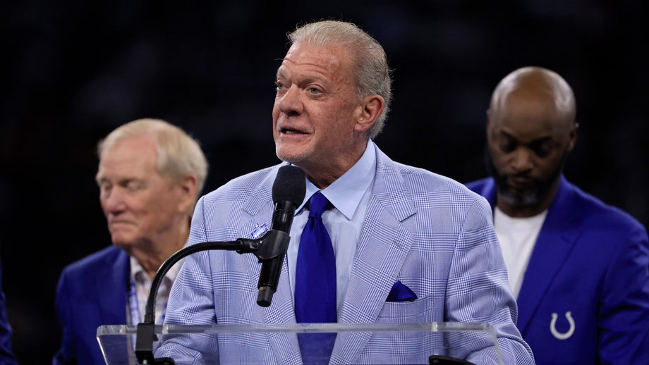 Report: FBI probes Jim Irsay death over prescription drugs, ketamine use and doctor relationship