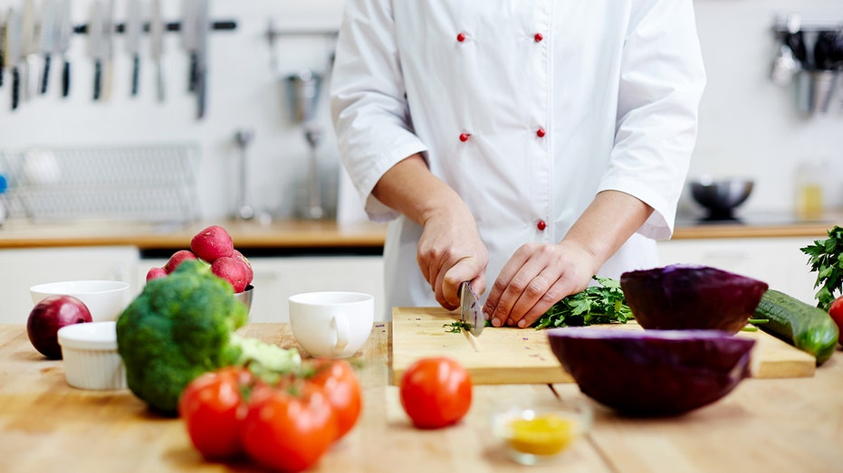 Private chefs reveal the 5 'healthy' foods their wealthy clients usually avoid
