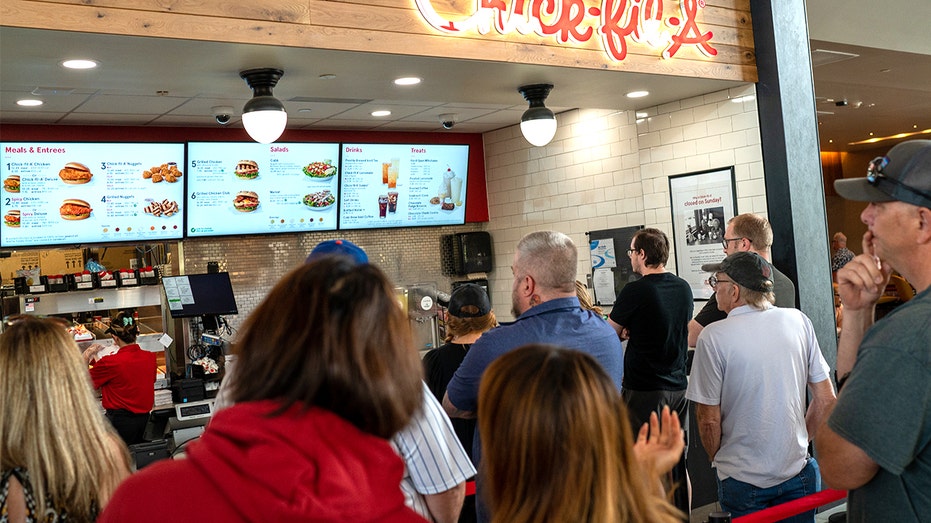 Chick-fil-A's new frosted sodas, retro cups spark buzz and questions from fans and workers