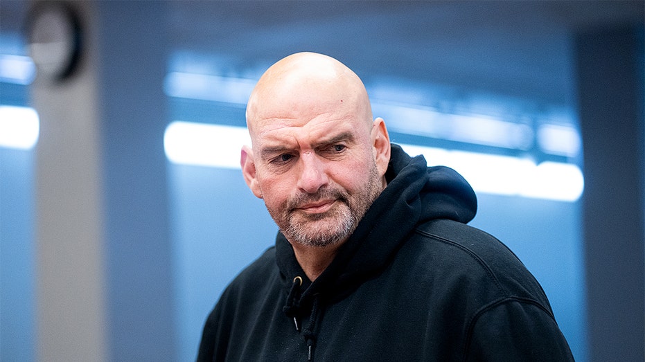 Fetterman defends Trump's Venezuela military operation against criticism from fellow Democrats