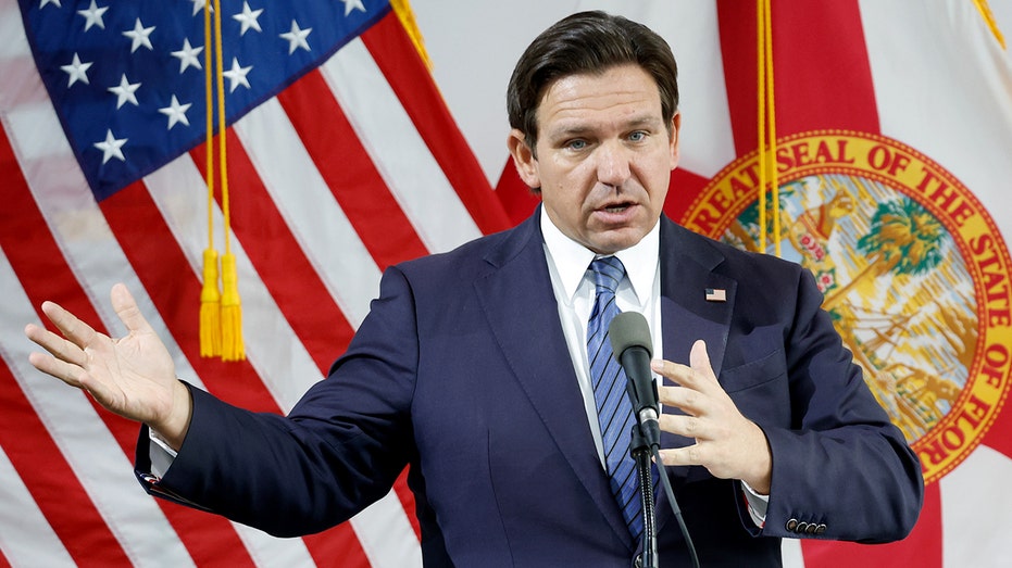 Ron DeSantis unveils new Florida congressional map that would give the GOP an extra four seats