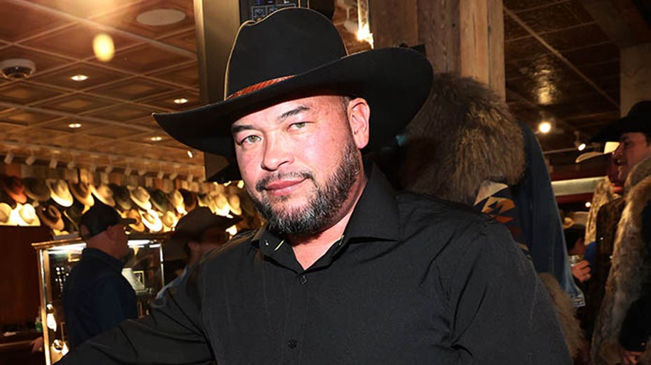 Jon Gosselin says he coughed up a 'blood clot' in terrifying medical crisis weeks before wedding