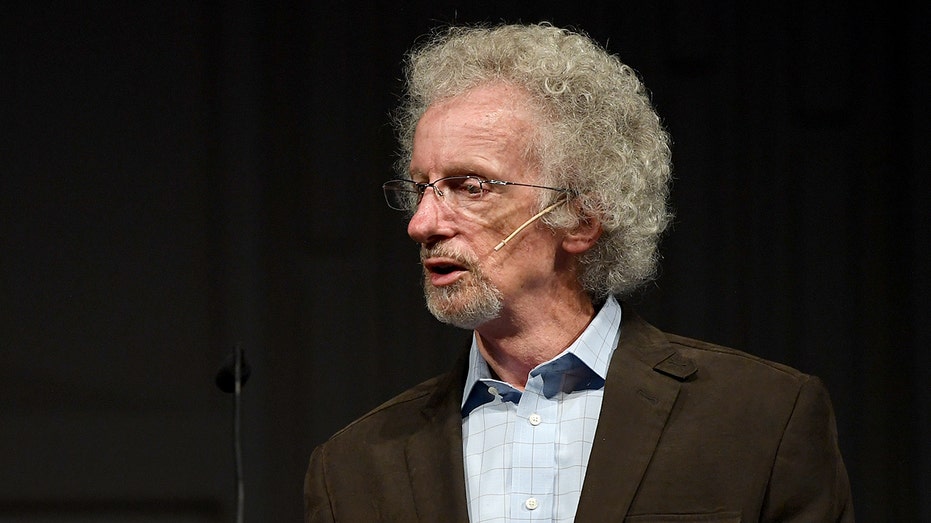 Christian author confesses years-long extramarital affair, declaring he 'disqualified' himself from ministry