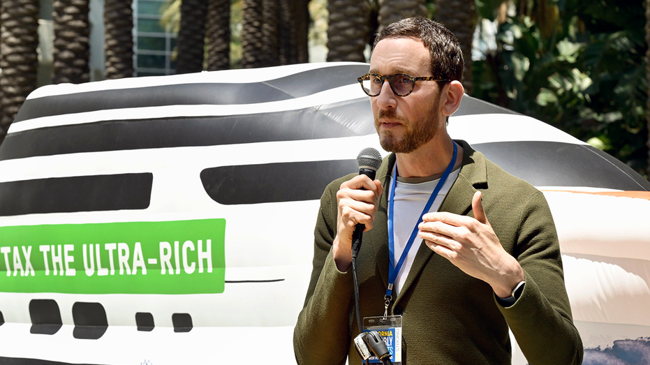 Pelosi heir-apparent calls Trump’s Venezuela move a ‘lawless coup,’ urges impeachment, slams Netanyahu