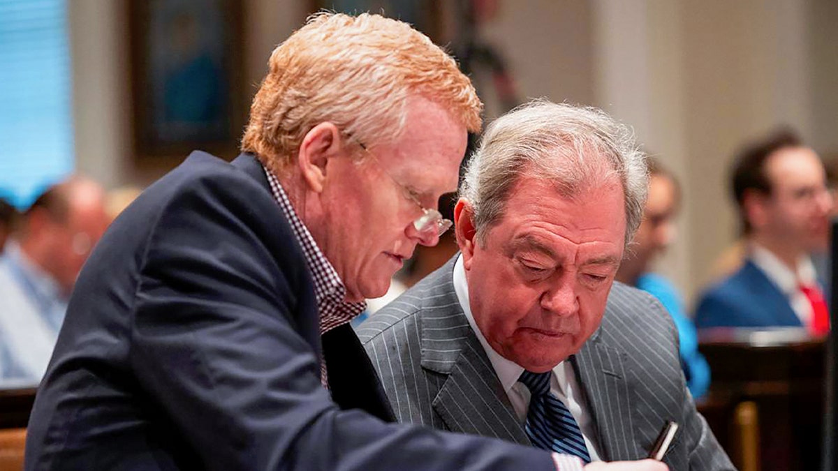 Alex Murdaugh i obrońca Dick Harpootlian 