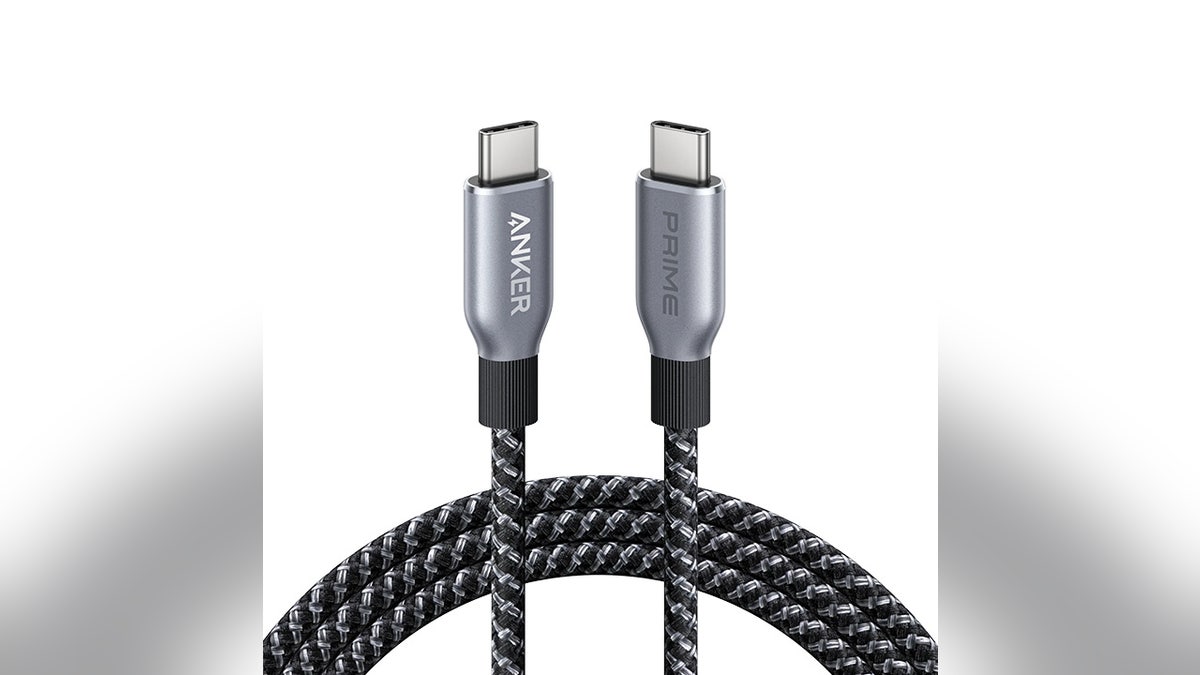 Este cabo ultradurável e de carregamento rápido dura anos.