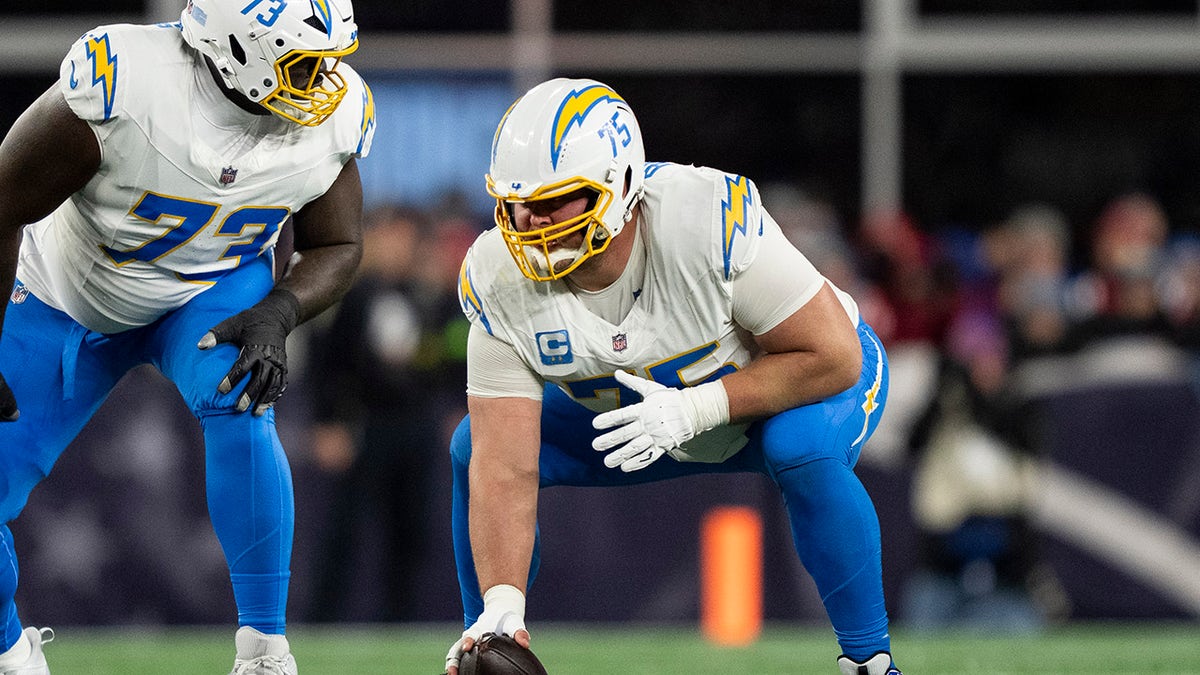 Bradley Bozeman ready to snap football