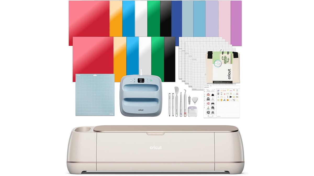 Cut, foil, draw and more with a Cricut.