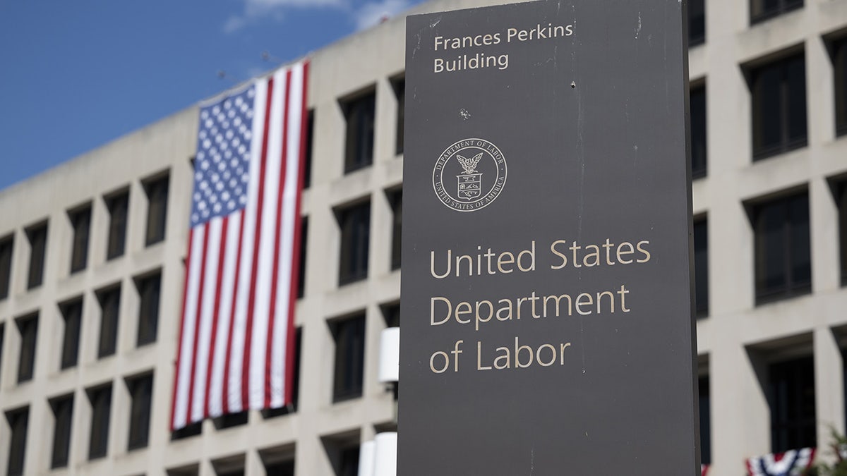 Direcção de Edifícios Laborais