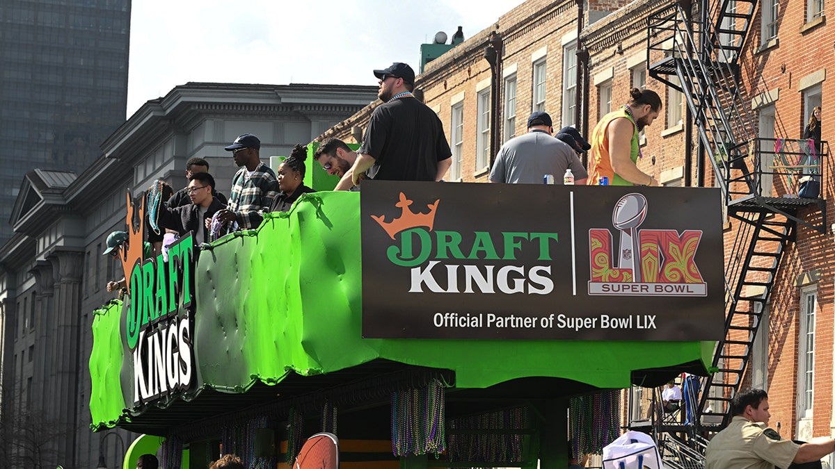 DraftKings parade float