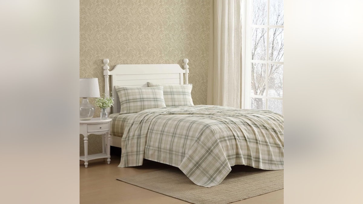 Cold weather is no match against flannel sheets.