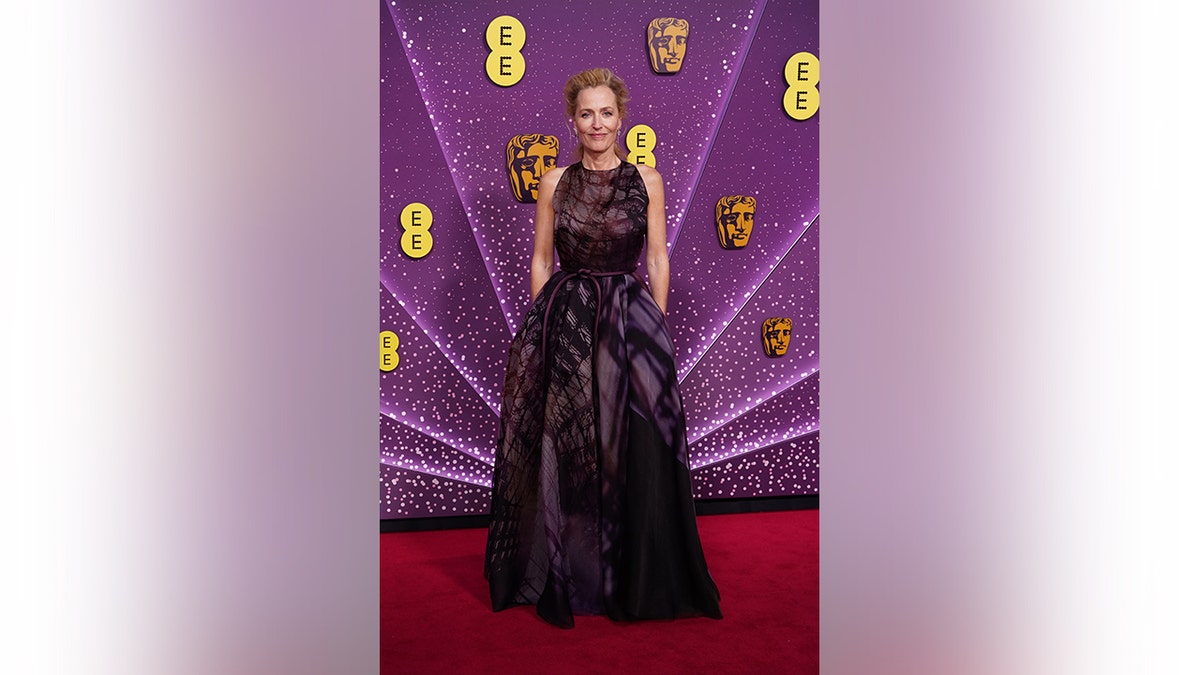 Gillian Anderson nos BAFTAs