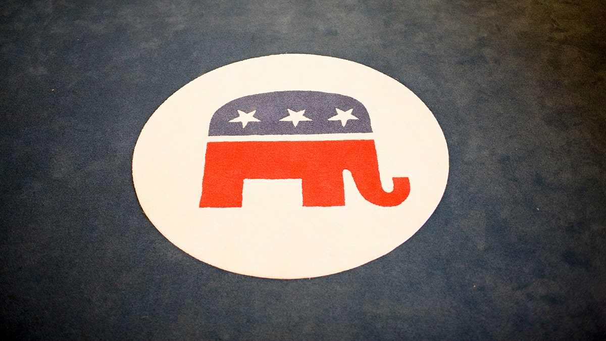 GOP elephant symbol