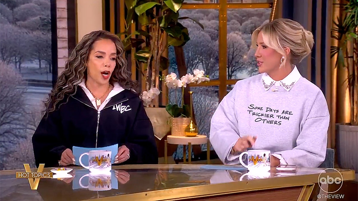 ‘The View’ hosts clash with Savannah Chrisley over Donald Trump racist claims ‘The View’ hosts clash with Savannah Chrisley over Donald Trump racist claims
