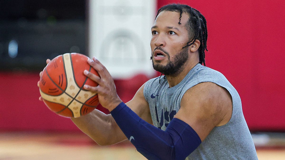 Jalen Brunson schiet op het veld