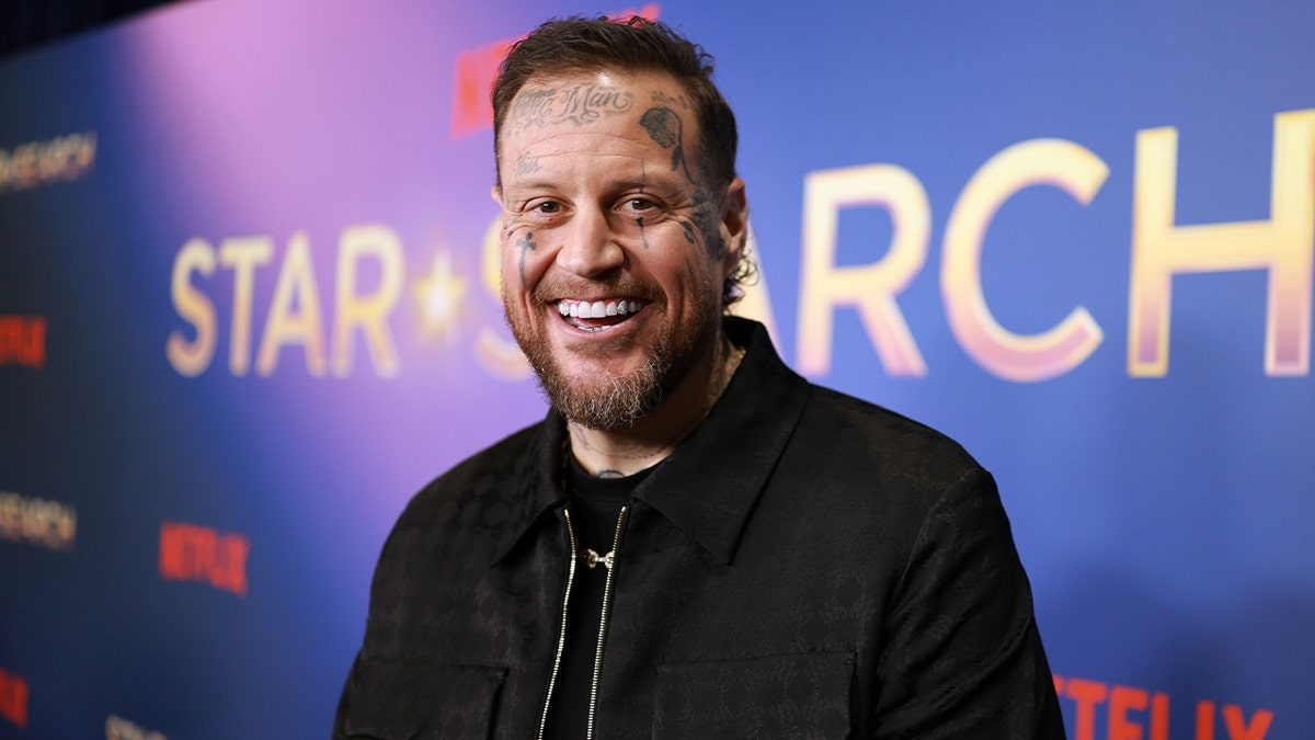 Jelly Roll Star Search red carpet