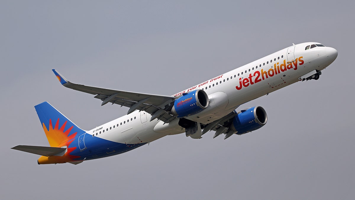 Z lotniska w Barcelonie startują różnorodne samoloty