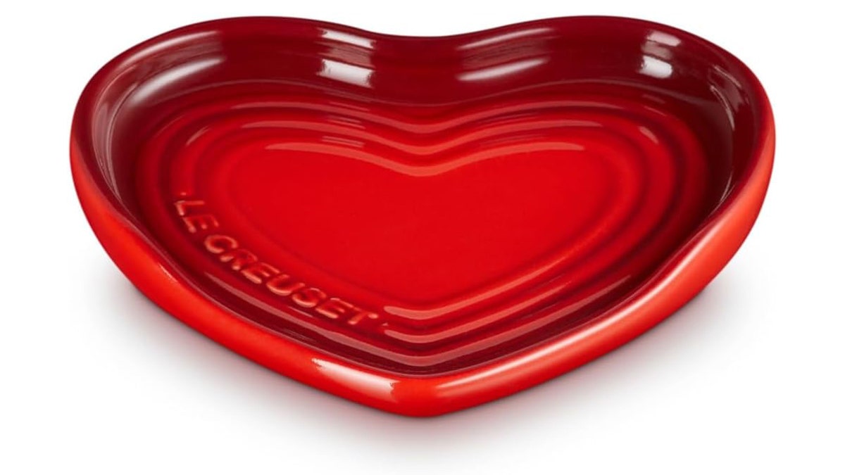 Give her a heart to rest her spoon upon.