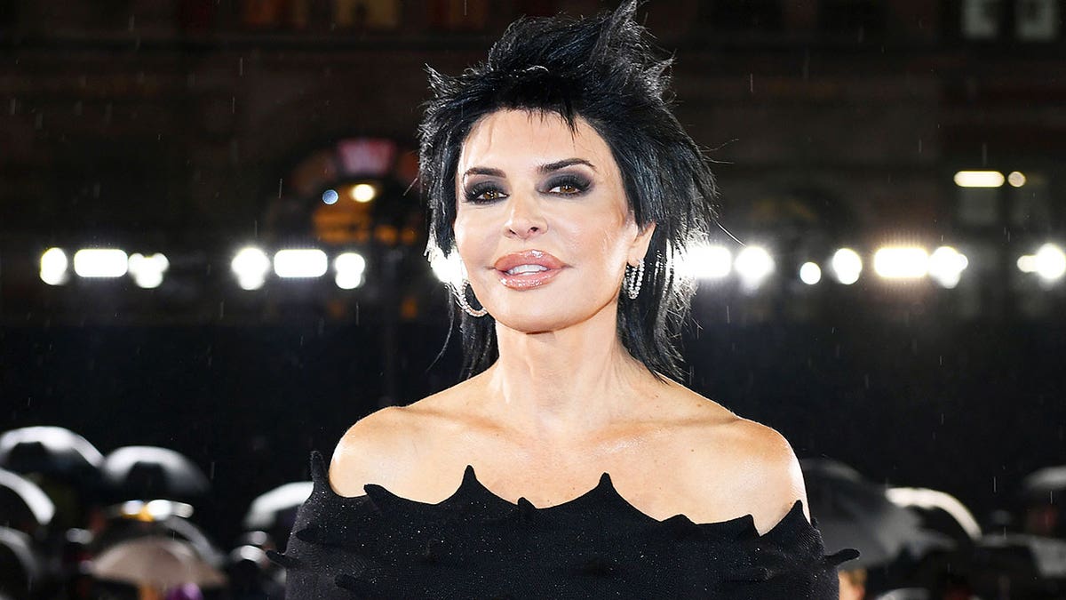 Lisa Rinna reveals how her mother survived brutal hammer attack by notorious ‘Trailside Killer’