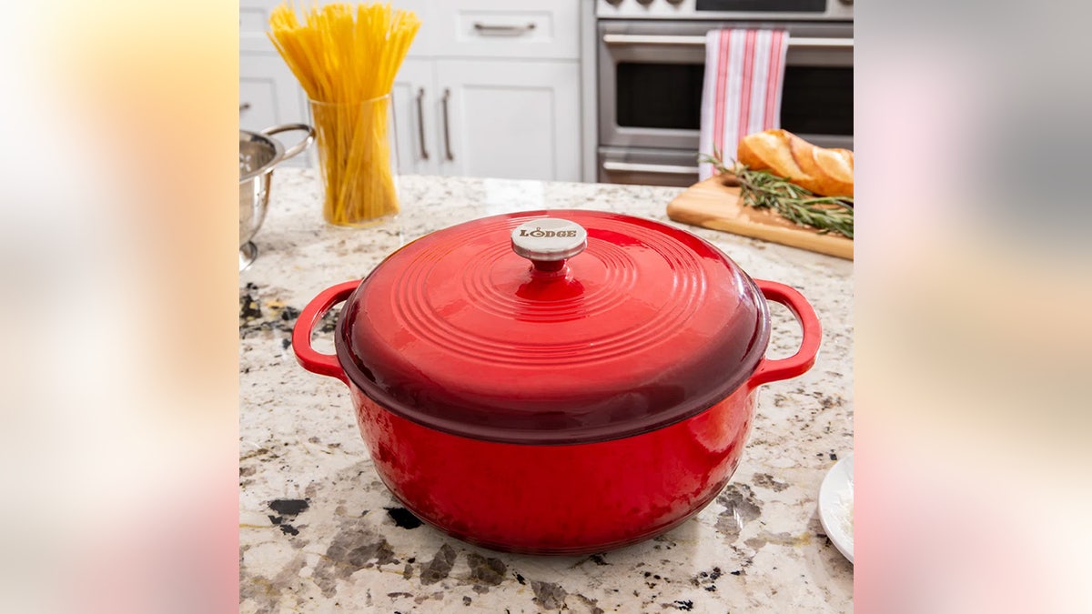 Make gourmet meals in this durable Dutch oven.