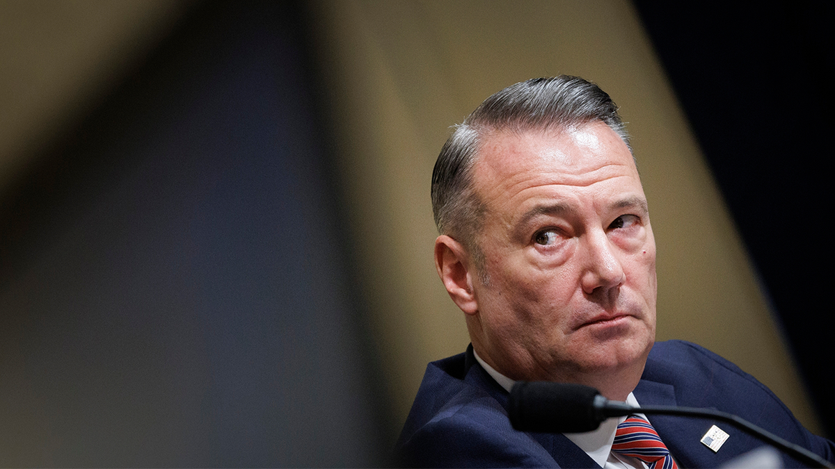 Todd Lyons, Diretor Interino de Imigração e Fiscalização Aduaneira dos EUA (ICE)