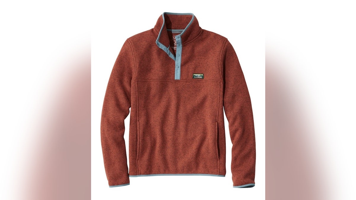 Layer this fleece or wear it on its own on warmer days.