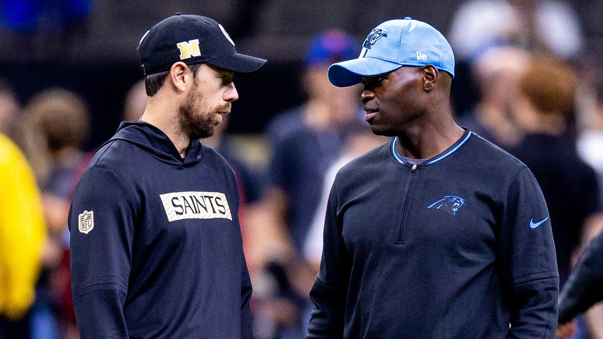 Raiders zeroing in on Seahawks assistant Klint Kubiak for head coach: reports at george magazine