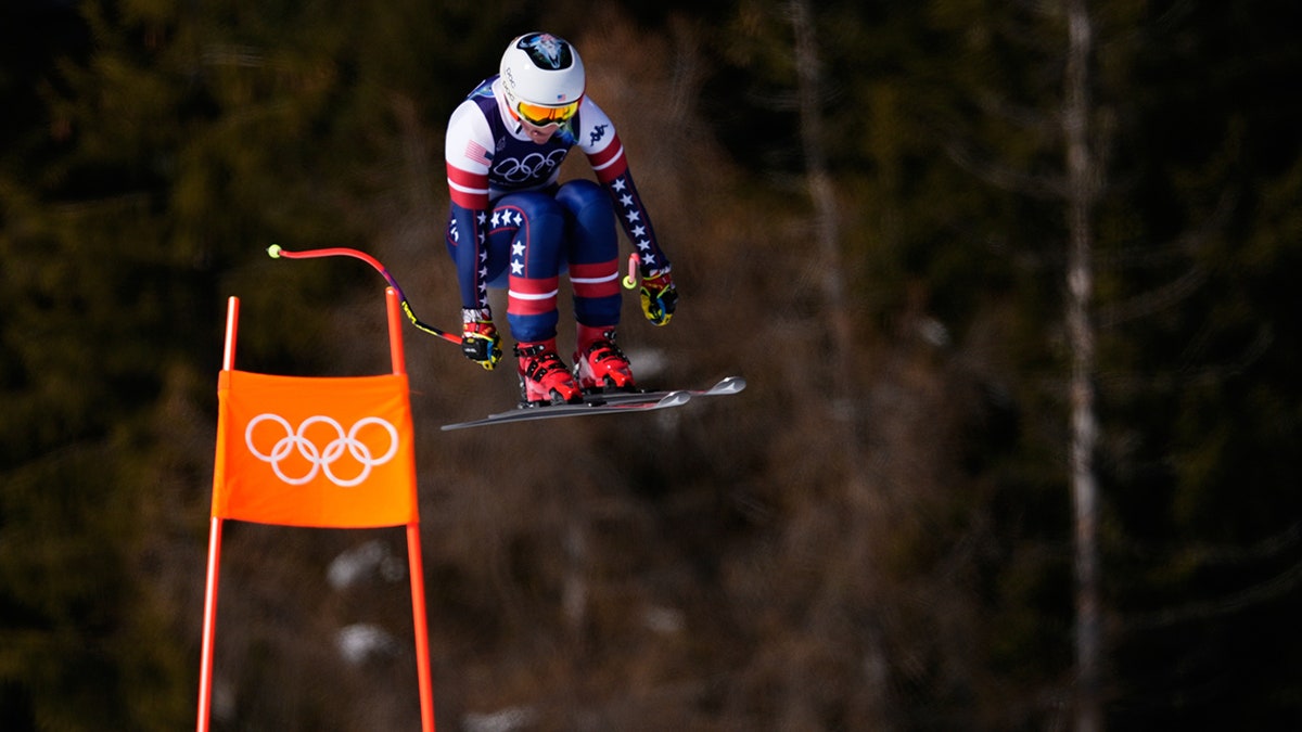 Breezy Johnson flies down the mountain