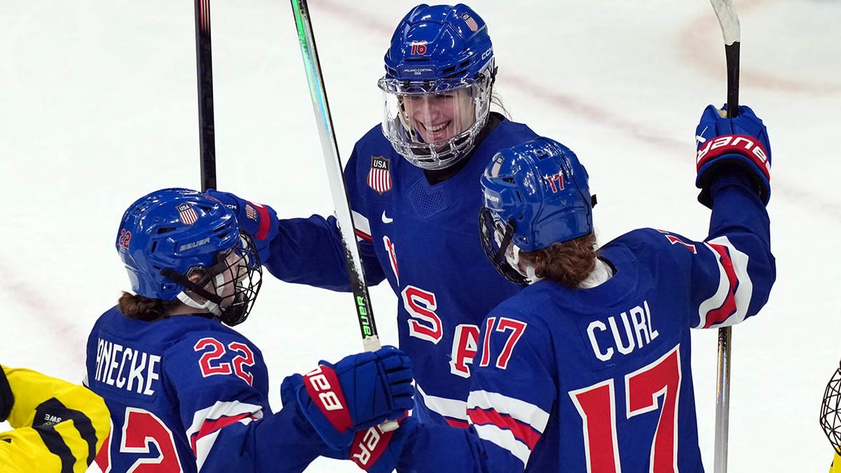Hayley Scamurra celebrates a goal