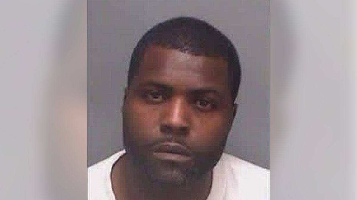 Oscar Fowler III mugshot