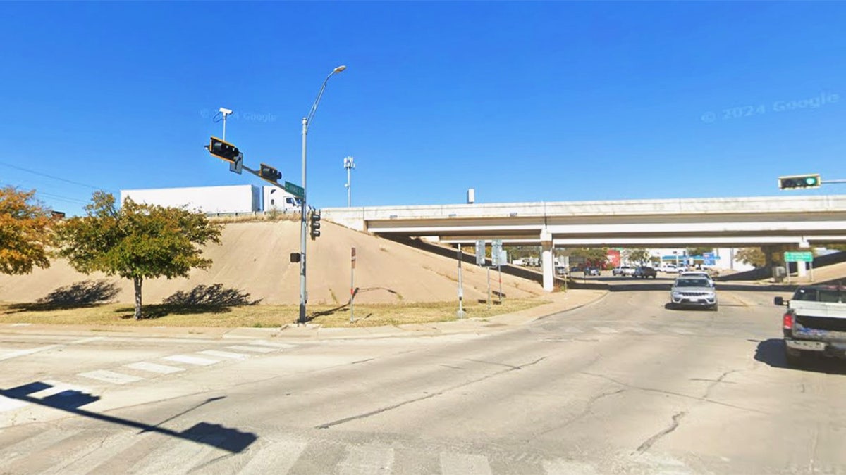 intersection at ozona, texas