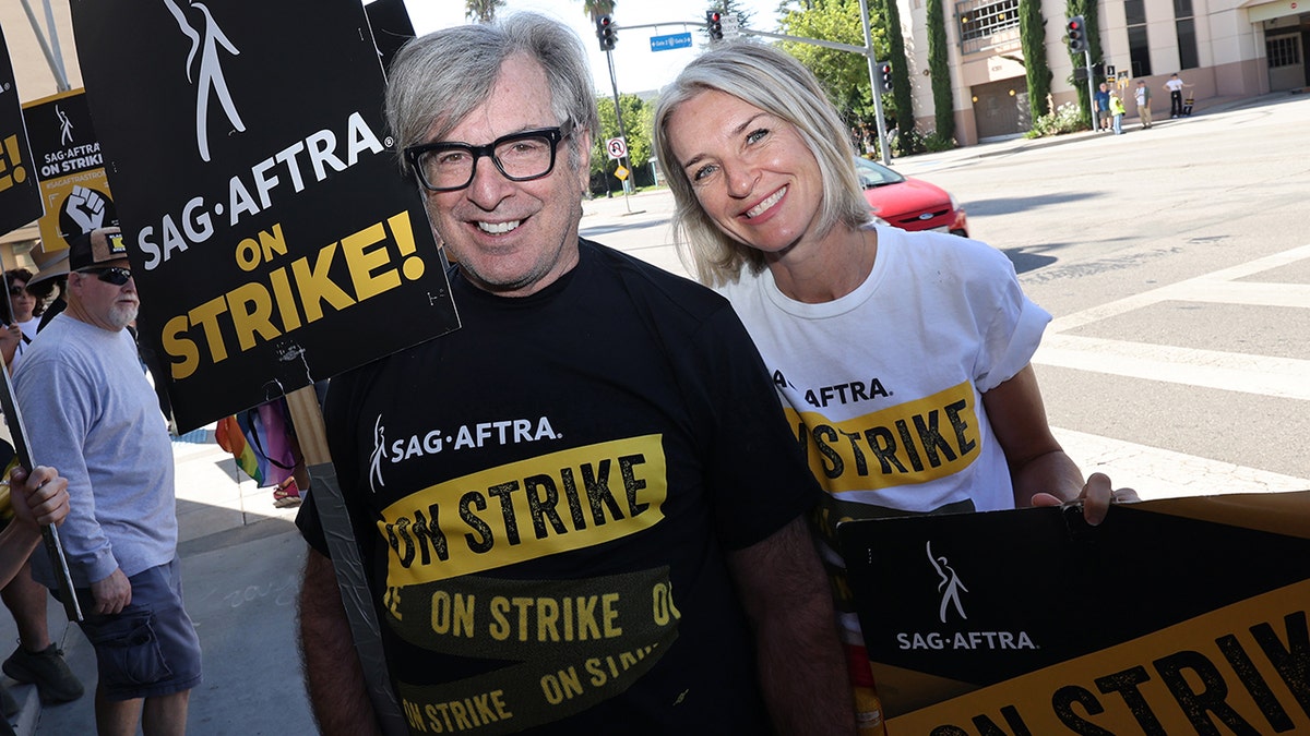 Robert Carradine, Ever Carradine