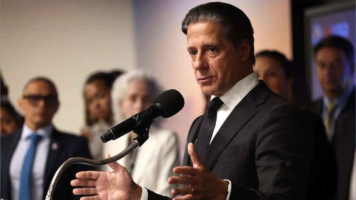 FBI raid involving LA schools superintendent possibly tied to failed M AI deal, potential conflict