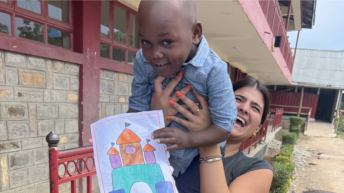 Viaggio di missione di Tess Emanuel in Kenya