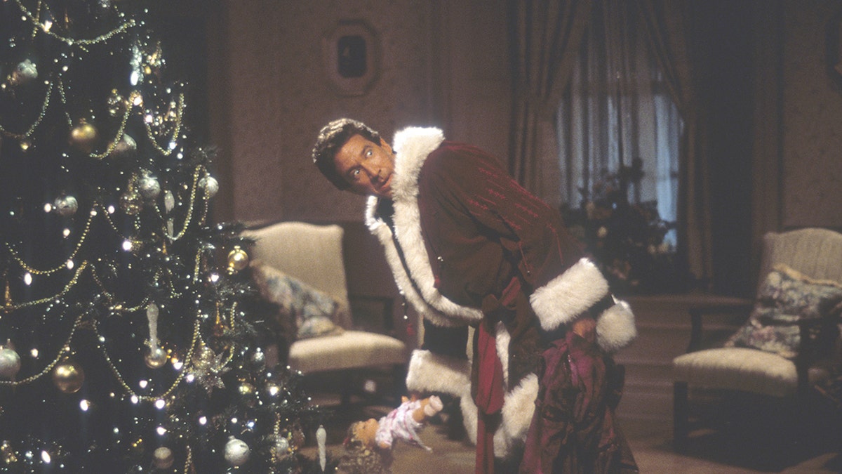 Tim Allen dentro "Il Babbo Natale"