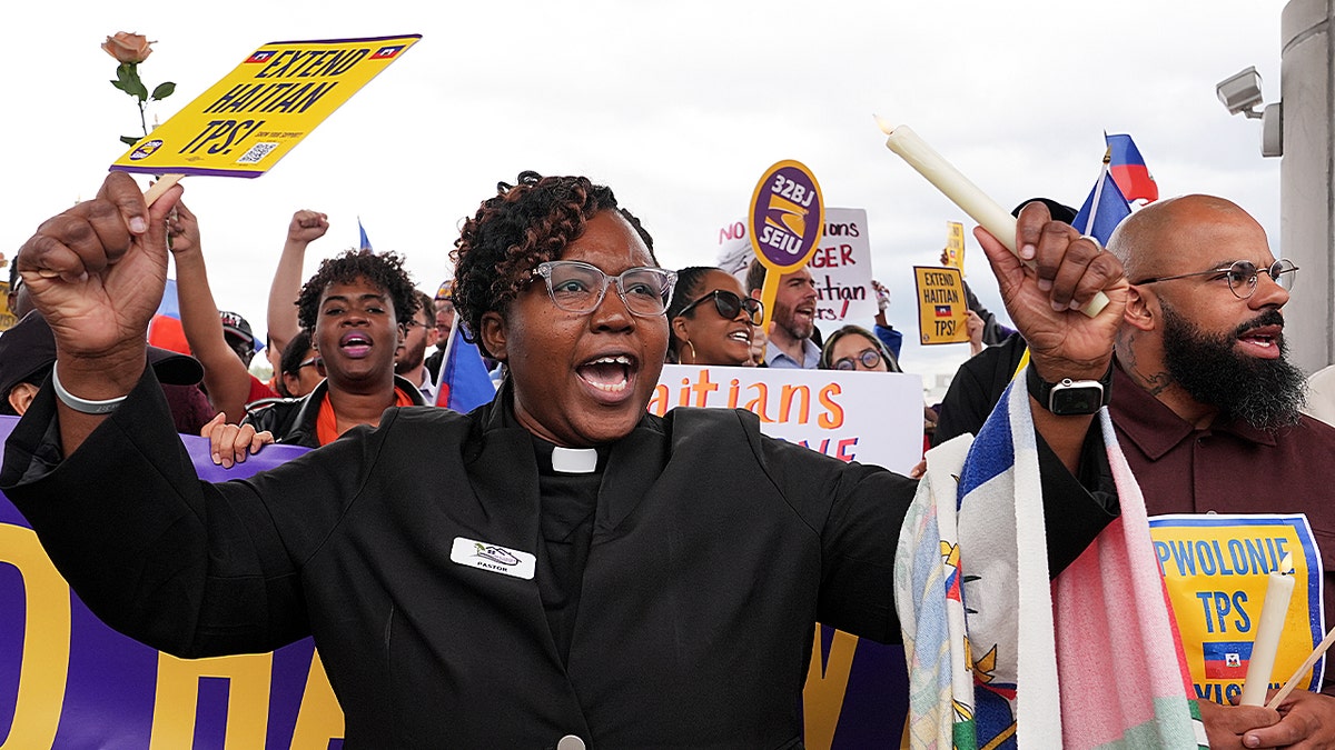 Haitians TPS protest