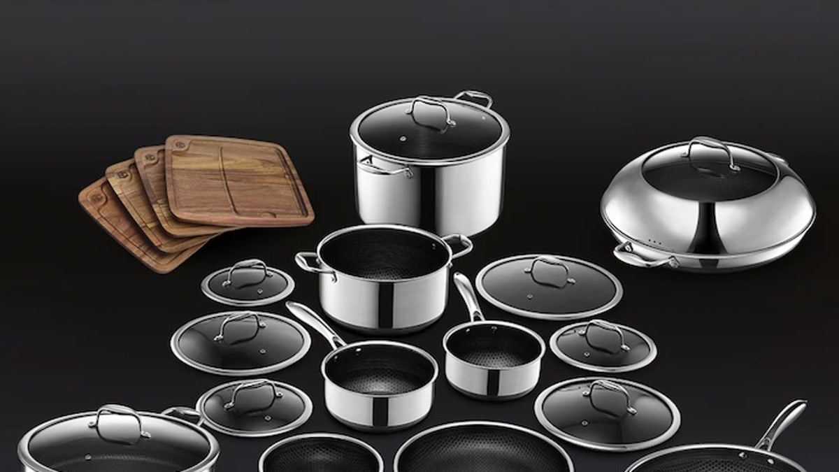 HexClad winter sale: Last chance to save up to 44% on knives, pans