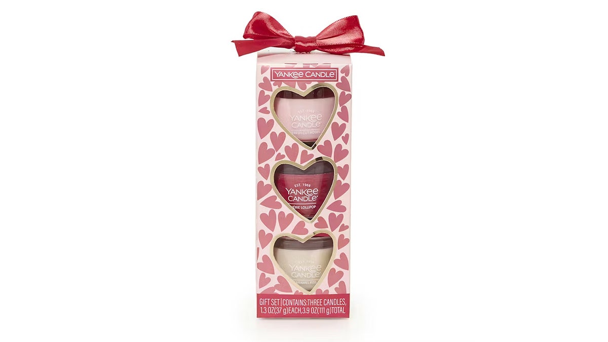 This sweet smelling gift lasts longer than roses.