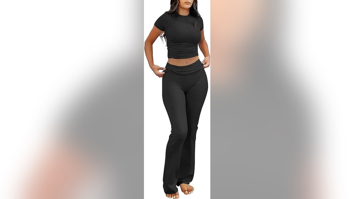 This set works for layering and casual days.