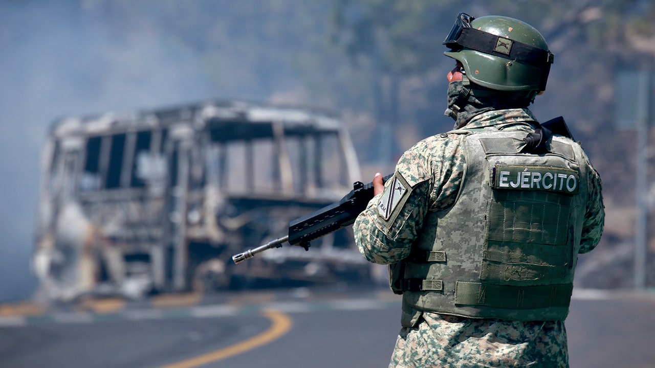 Mexico violence sees dozens of military troops, criminals dead after cartel  leader 'El Mencho' killed