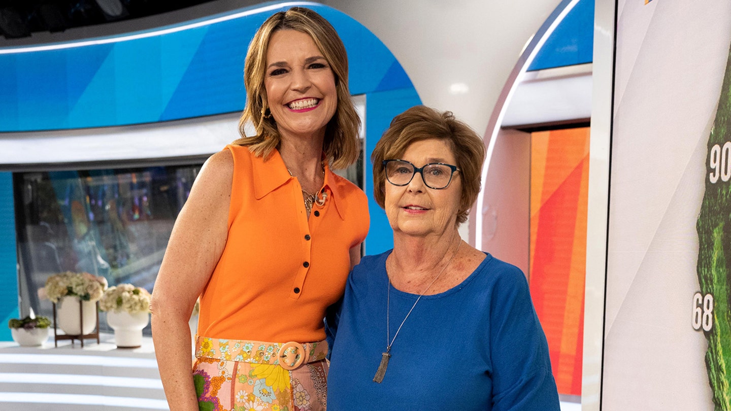 Image of Savannah Guthrie and mother Nancy Guthrie