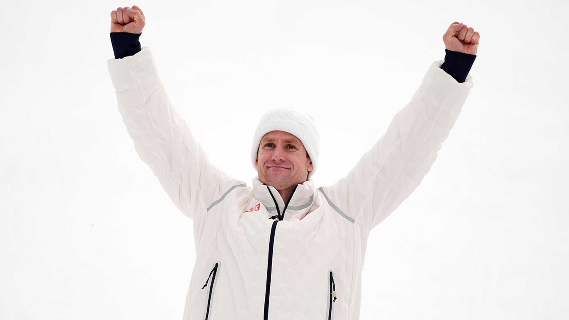 Ryan Cochran Siegle celebrates